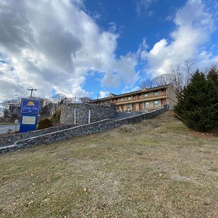 Golden Hill Inn-Danbury Exterior photo